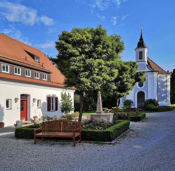 Gutshof Ferienwohnung In Seenaehe Diessen am Ammersee Exterior photo